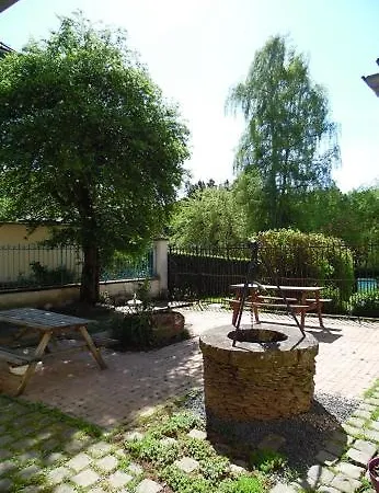 Les Gites D'Aveze Aveze  Extérieur photo