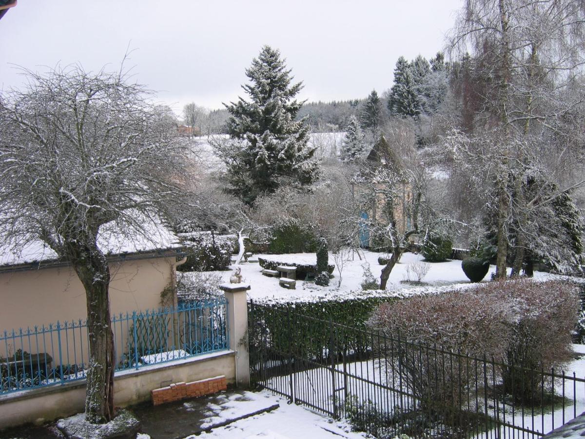 Les D'aveze Aveze (Puy-de-Dome)